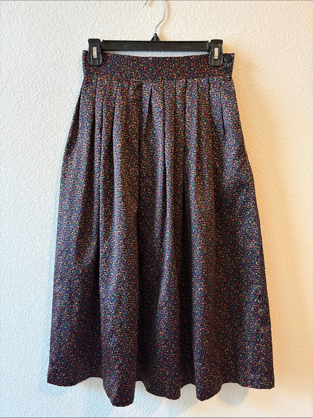 Vintage Women’s Multicolor Printed Midi Skirt